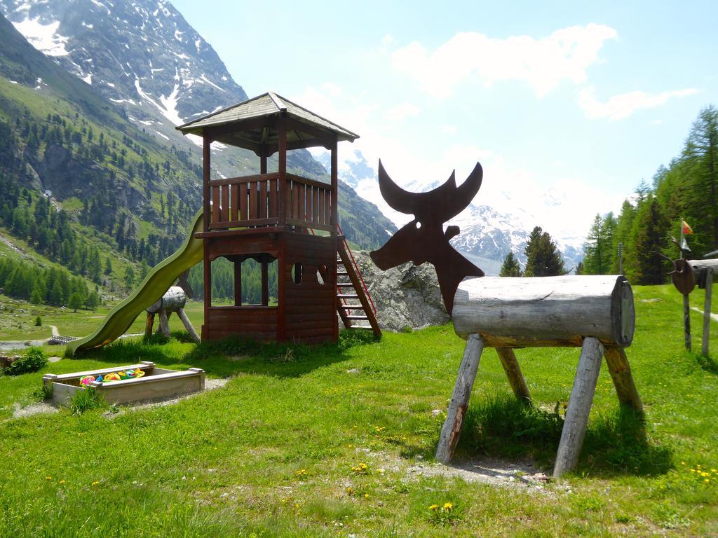 Hotel Roseg-Gletscher Pontresina Bilik gambar
